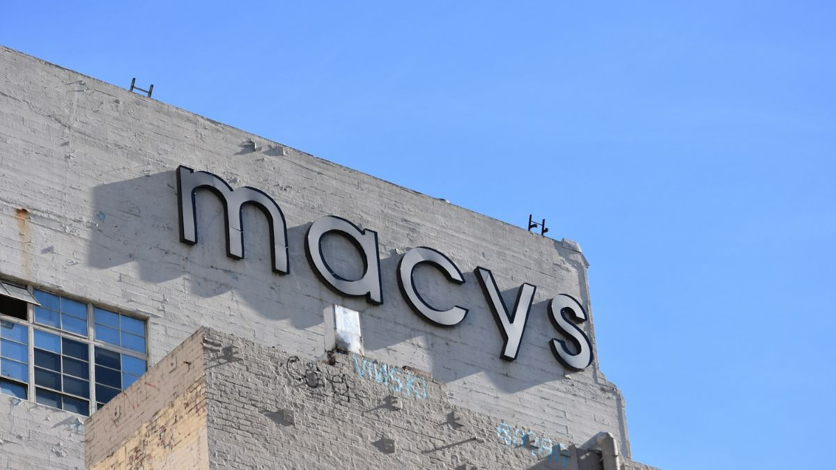 the largest Macy's in the United States