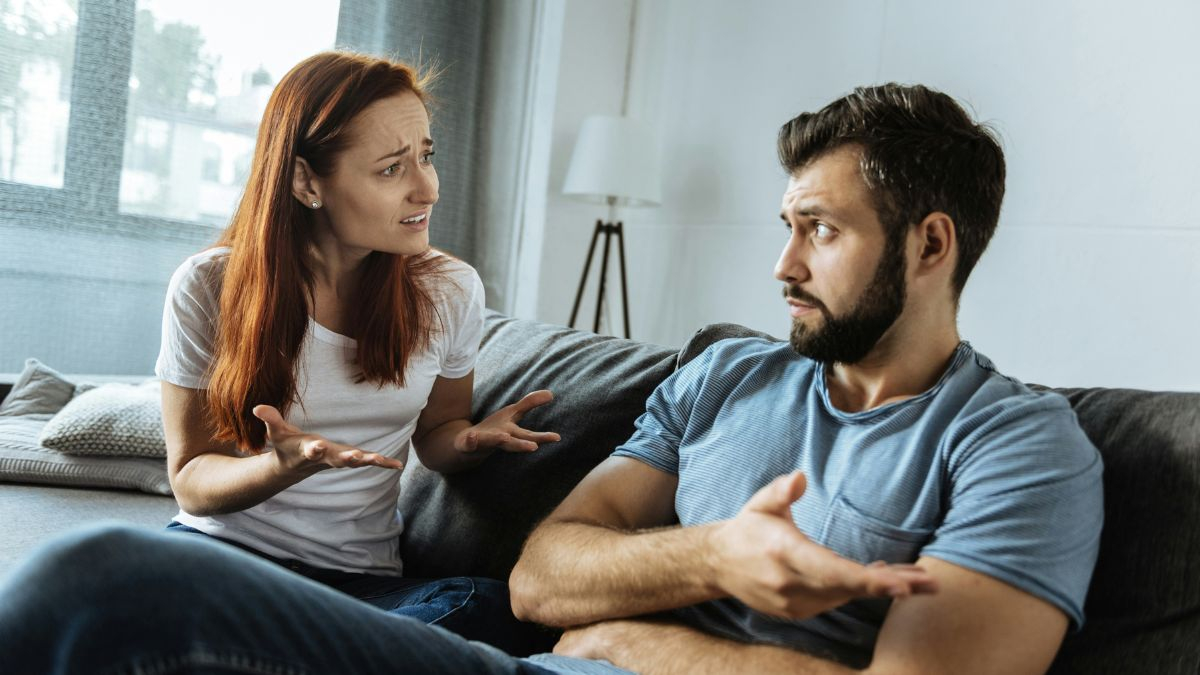 Should you be worried about not having a serious relationship because of your student loan? Is this a total deal breaker? Here is everything you need to know.