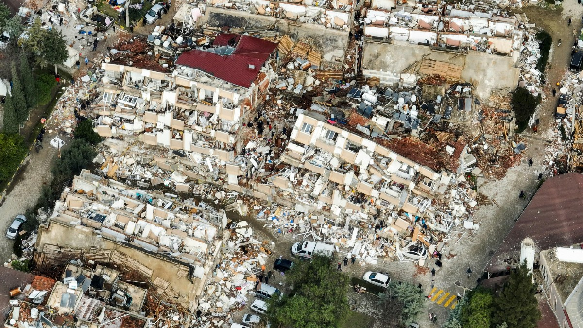 These are the images and maps that show the devastating passage of Milton through Florida: millions of people displaced by the historic hurricane