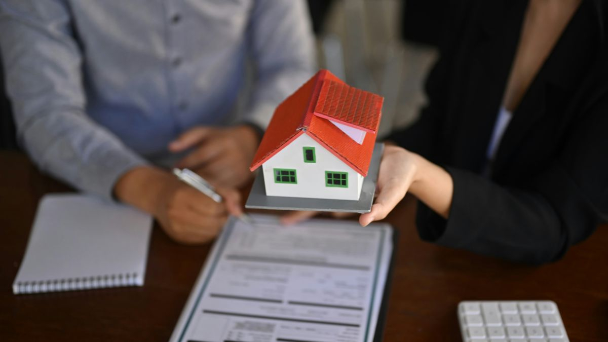 What you need to know about using a credit card for your mortgage payments