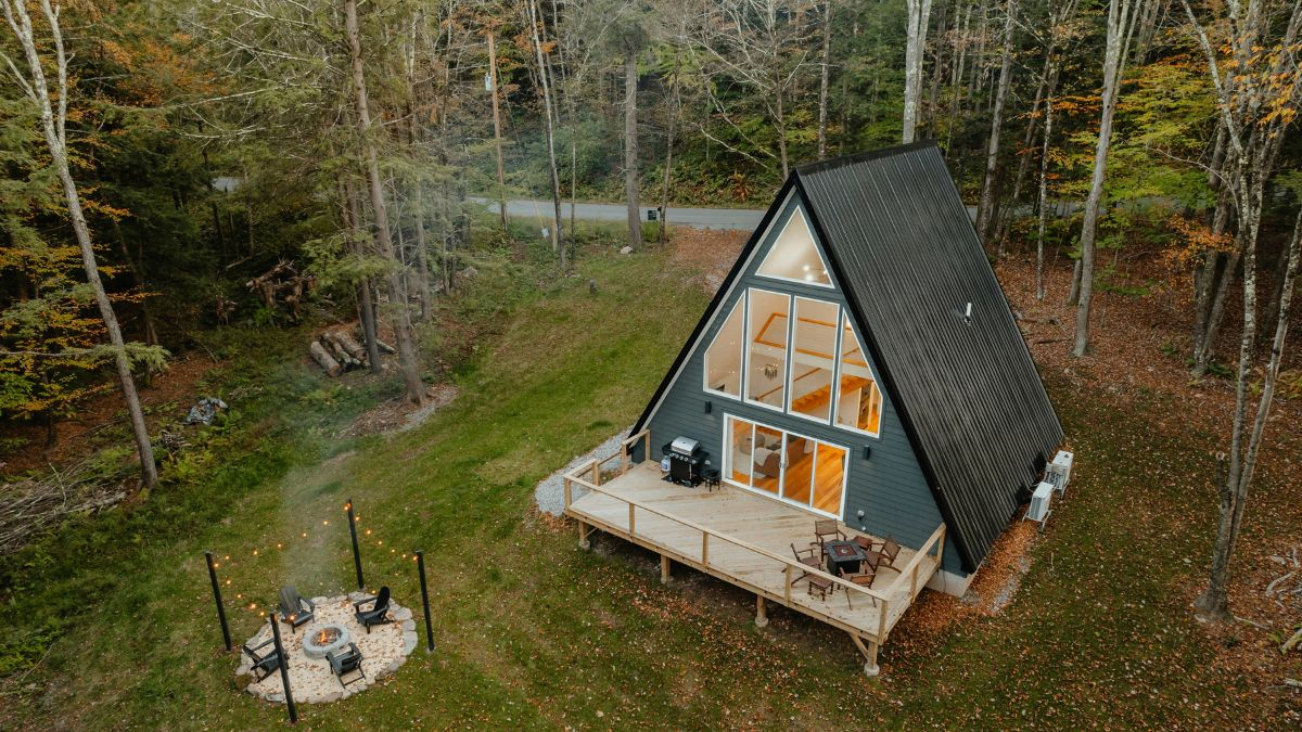 Find out about Amazon's latest tiny house—affordable living under $19,000.